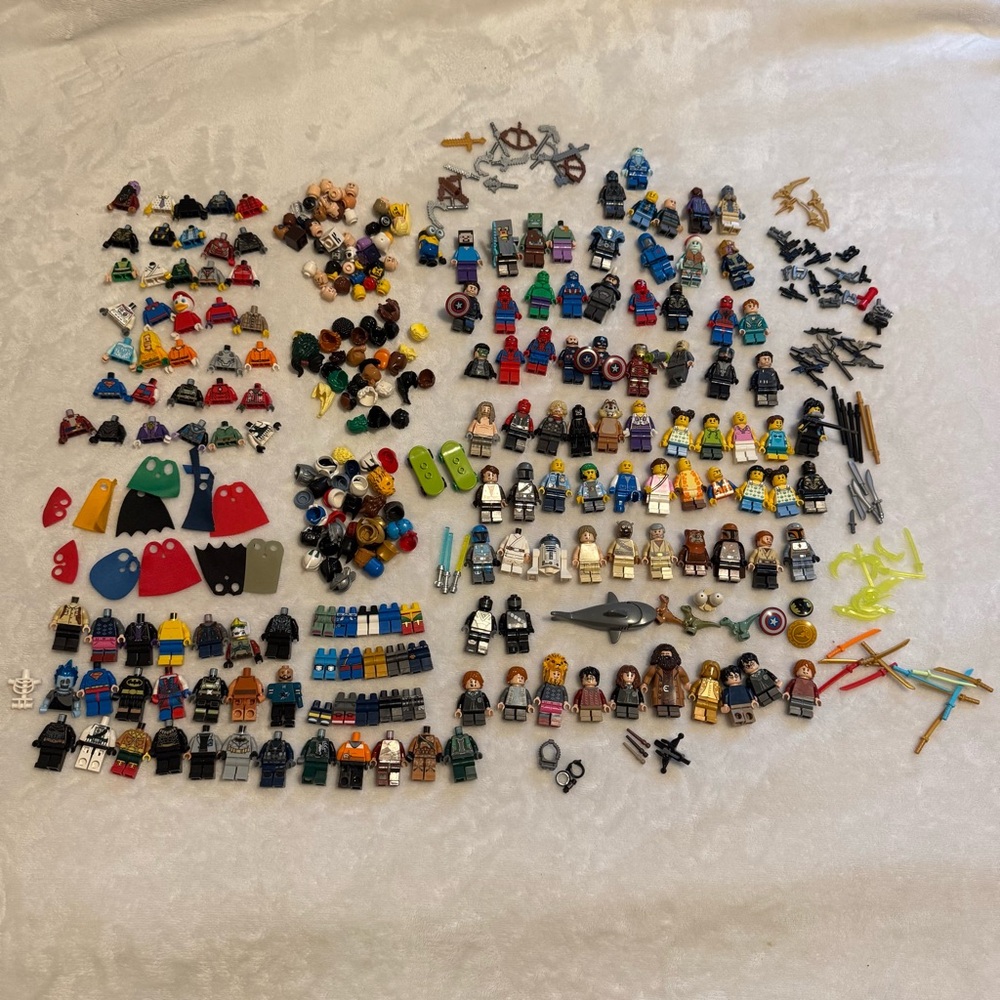 Lego Minifigures Lot Plus Accessories Mixed Collection Star Wars Marvel 350+ Pcs